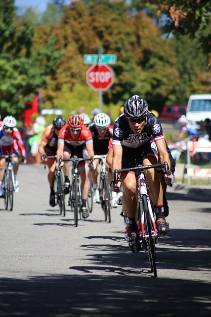 与利物浦潜 与利物浦潜